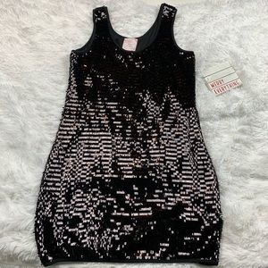 Romeo & Juliet Couture Black Stretch Sequin Dress